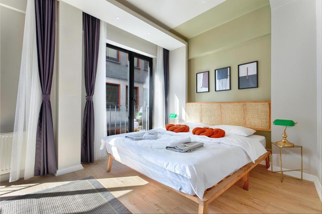 By Abraham Galata Apartment Истанбул Екстериор снимка