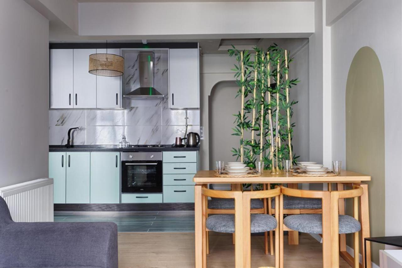 By Abraham Galata Apartment Истанбул Екстериор снимка