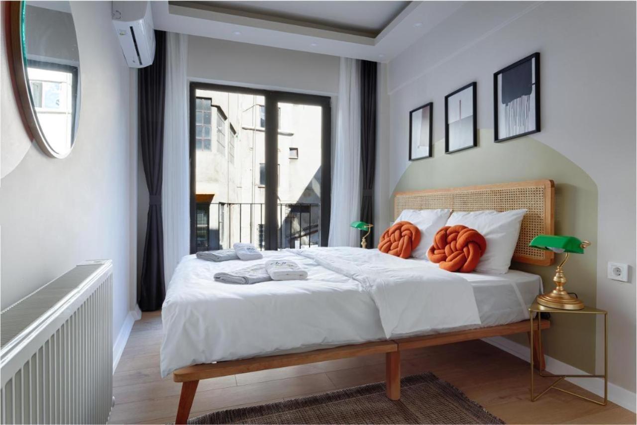 By Abraham Galata Apartment Истанбул Екстериор снимка